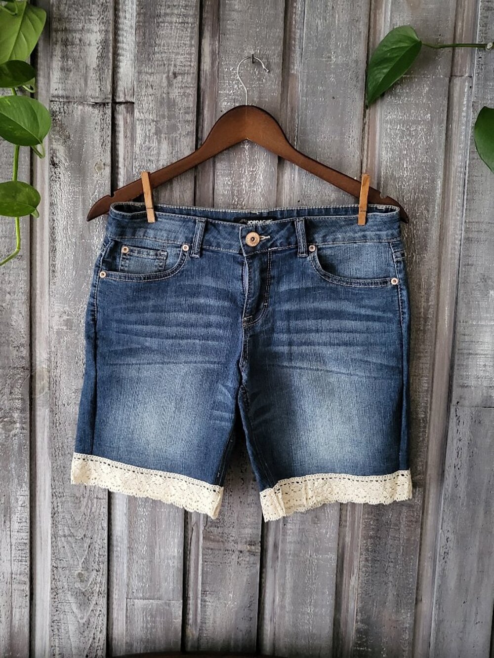 Jordache Lace Trim Denim Bermuda Shorts - Size 6 Boho Chic Jean Shorts